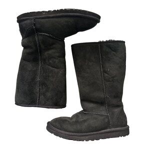 UGG Women's Classic Tall II Boot Black Size 6 5229